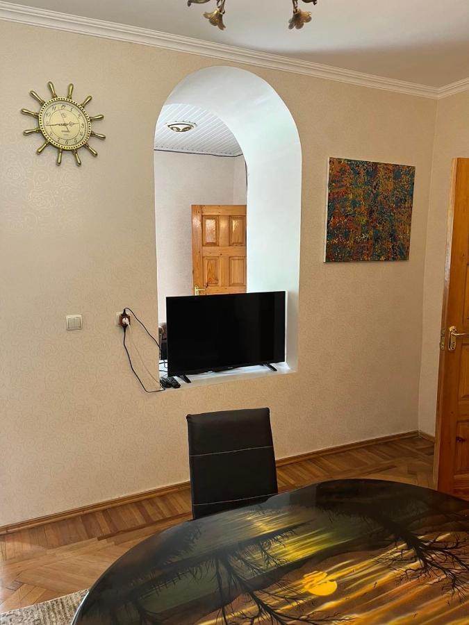 Story Guesthouse Kasbegi Buitenkant foto